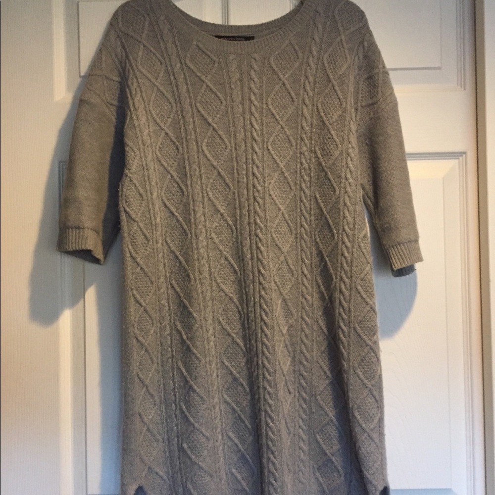 Gray knit cable sweater dress. ✨